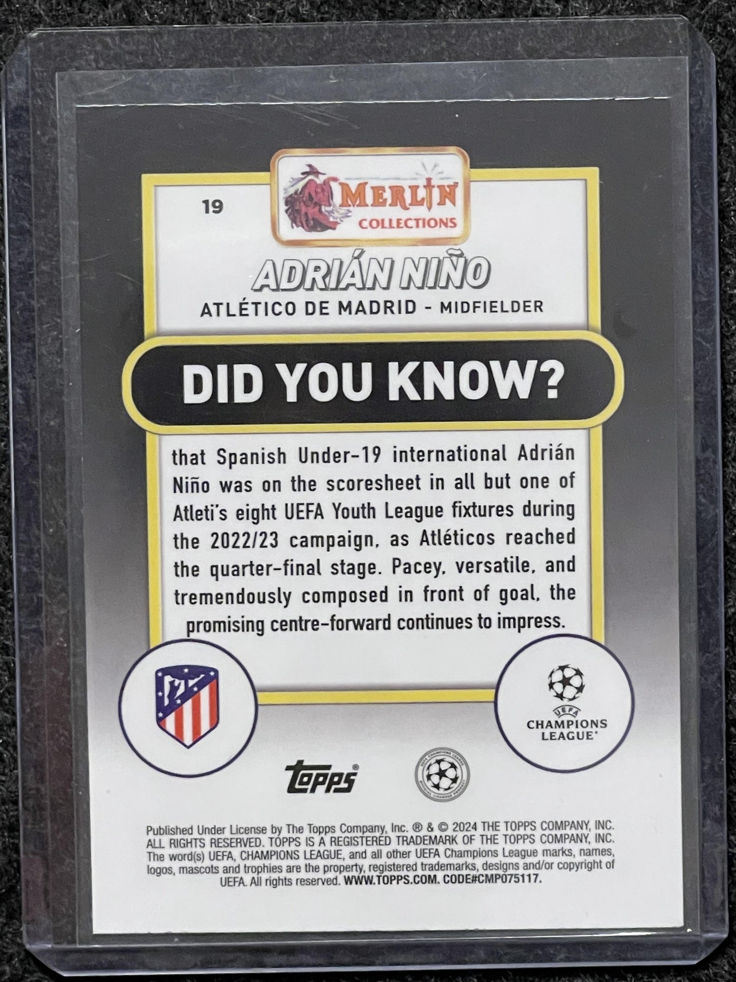 2023-24 Merlin UCC #19 Adrián Niño Gold Atomic Refractor Atletico Madrid