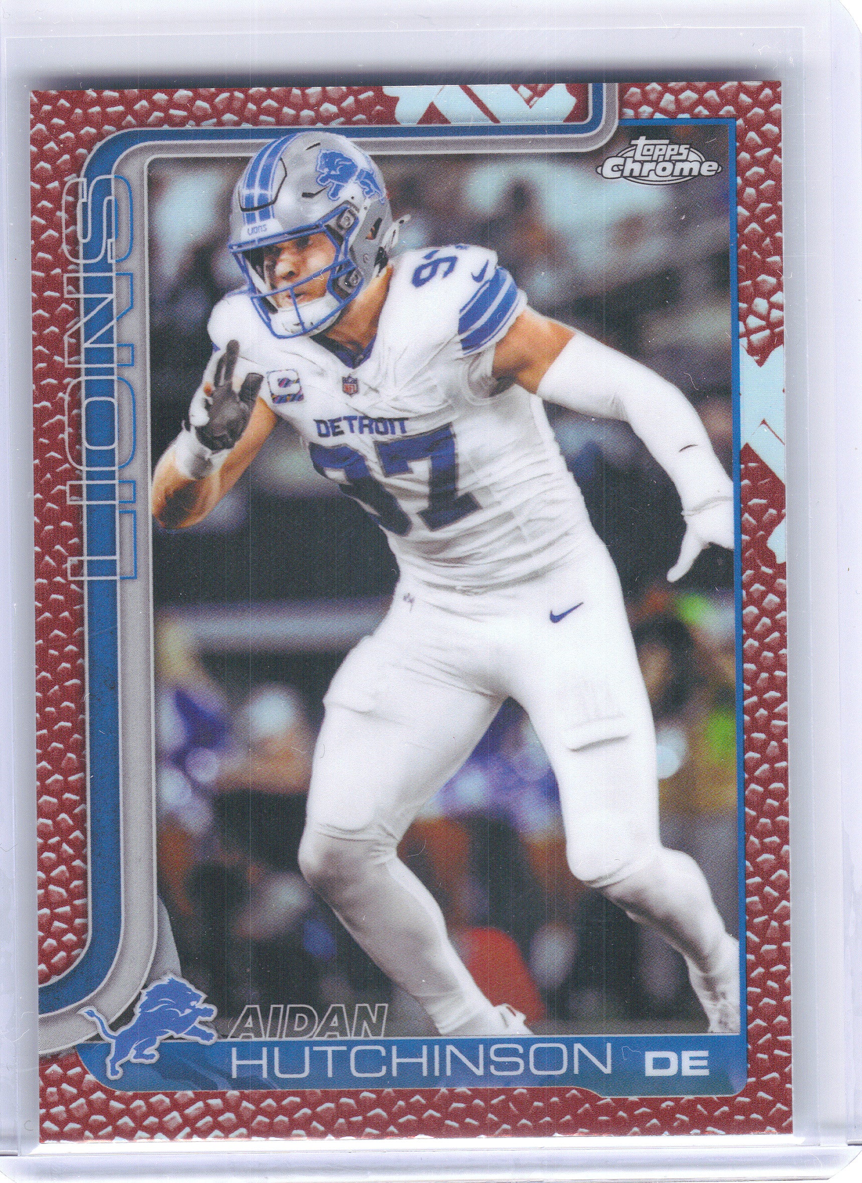2025 Topps Chrome #104 Aidan Hutchinson Football Leather Refractor