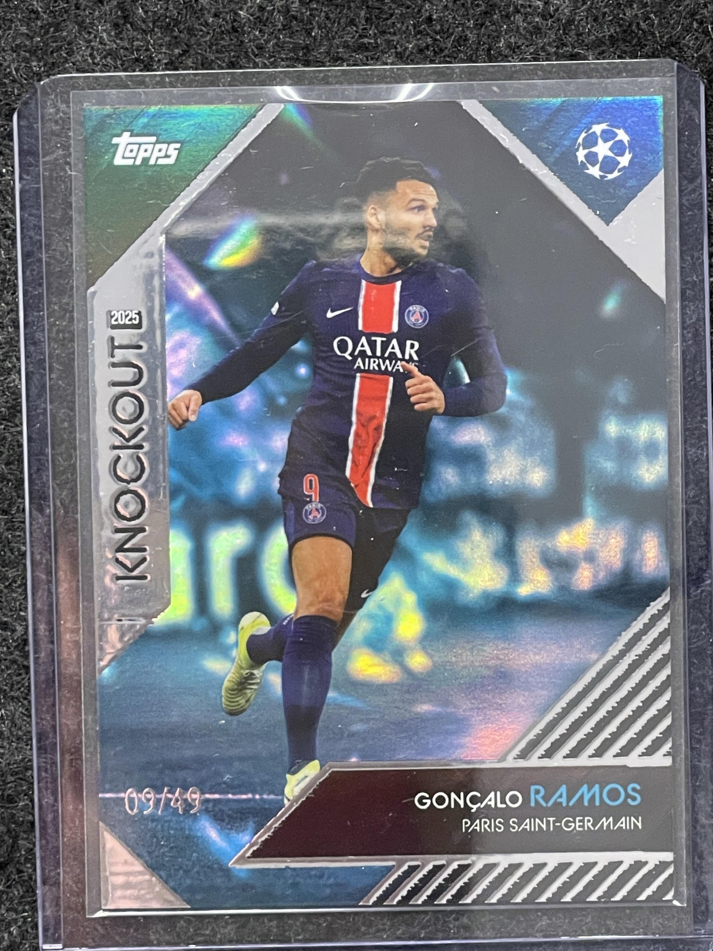 2024-25 Topps Knockout UCC #NNO Gonçalo Ramos Blue #/49 Paris Saint-Germain SN