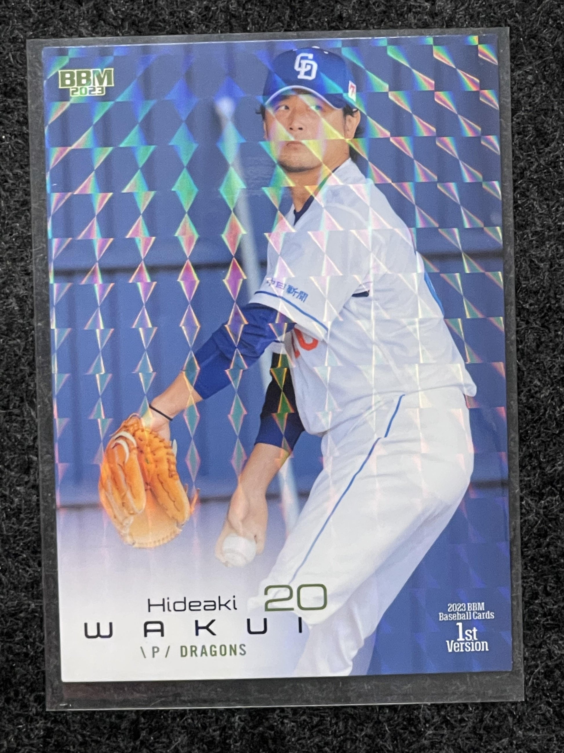 2023 BBM #303 Hideaki Wakui Kira Chunichi Dragons