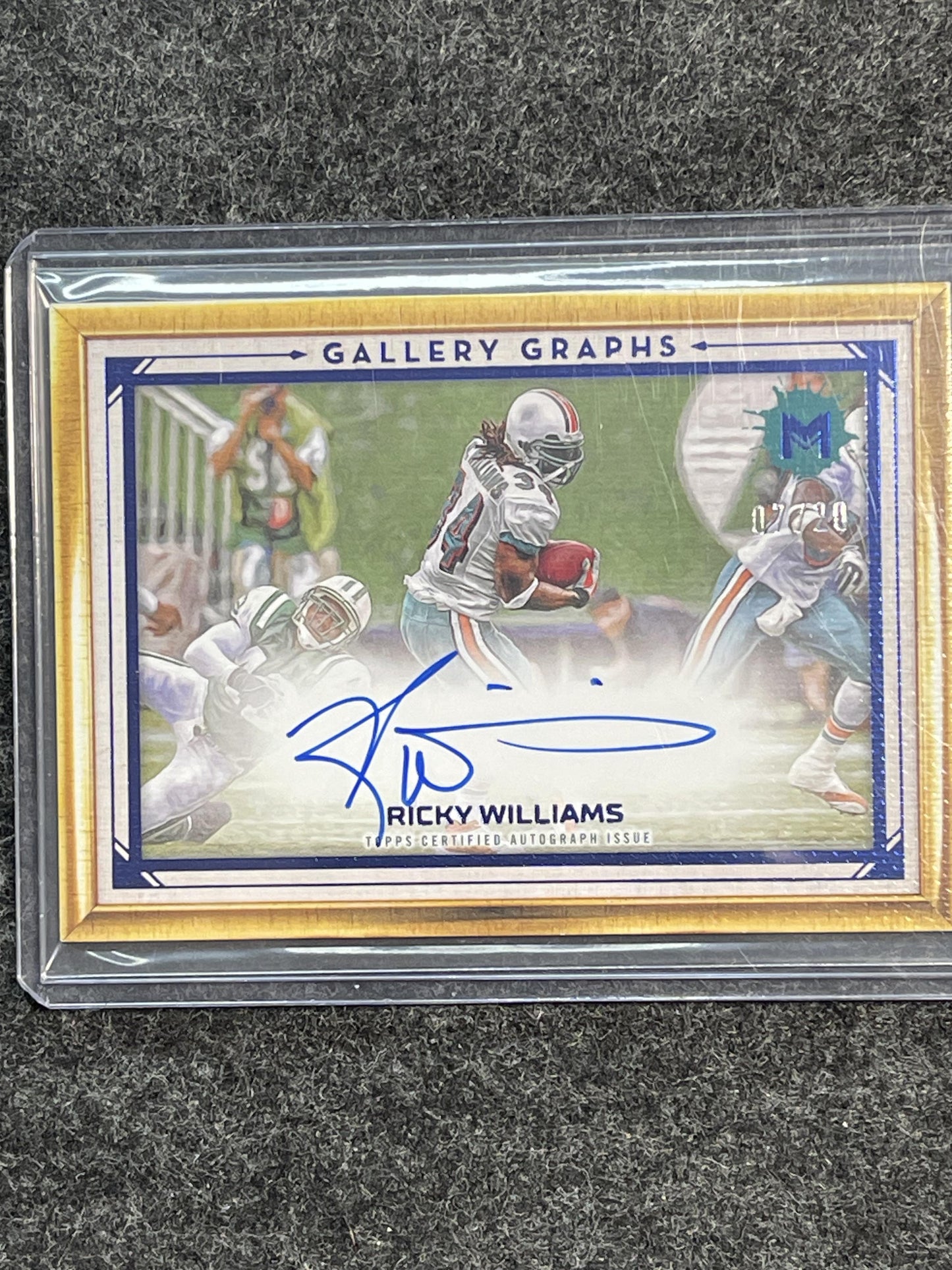 2023 Topps Motif #GG-RW Ricky Williams Gallery Graphs Blue #/20 Dolphins