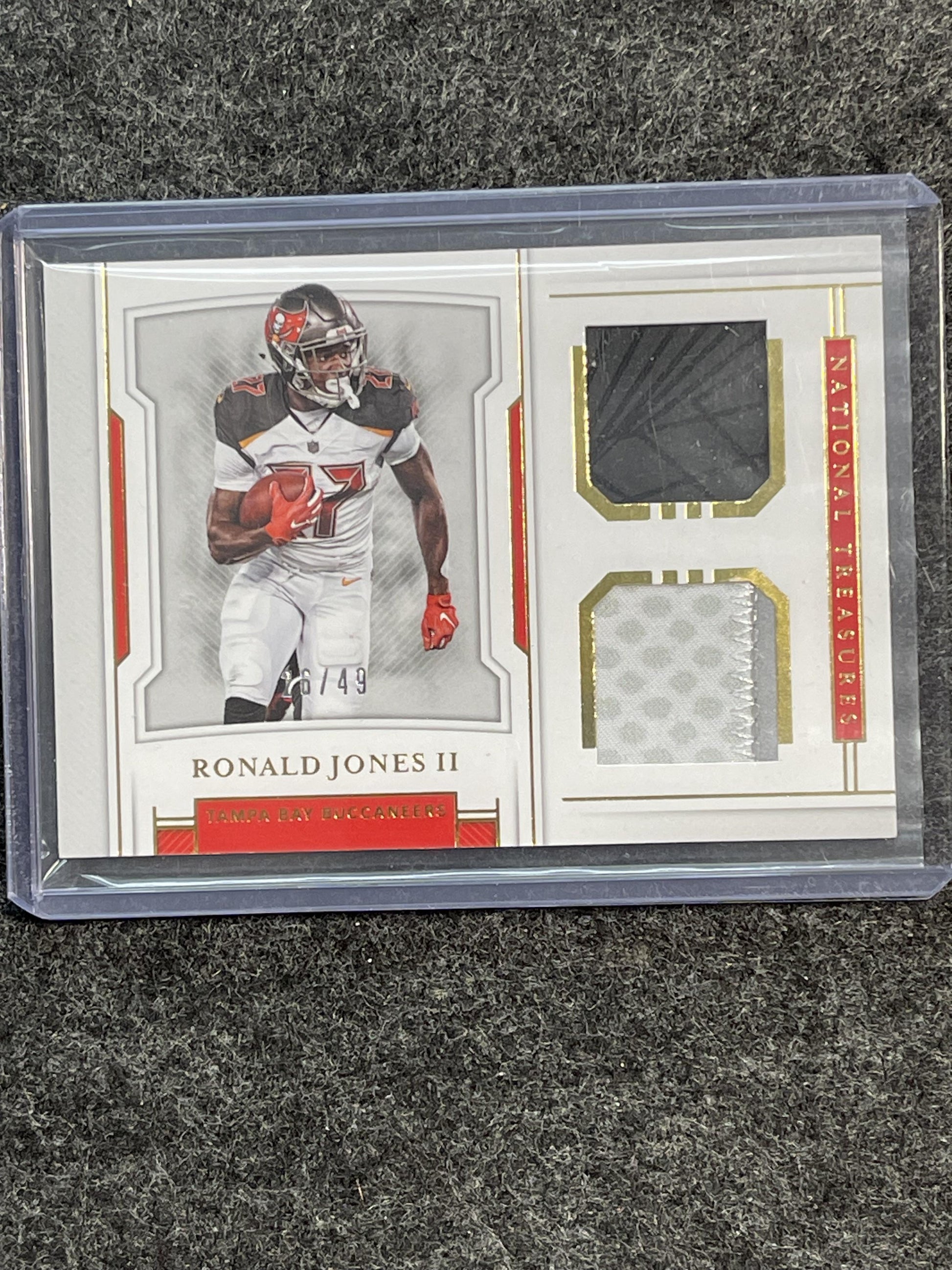 2018 Panini National Treasures - Rookie Dual Materials #RDM-13 Ronald Jones #/49