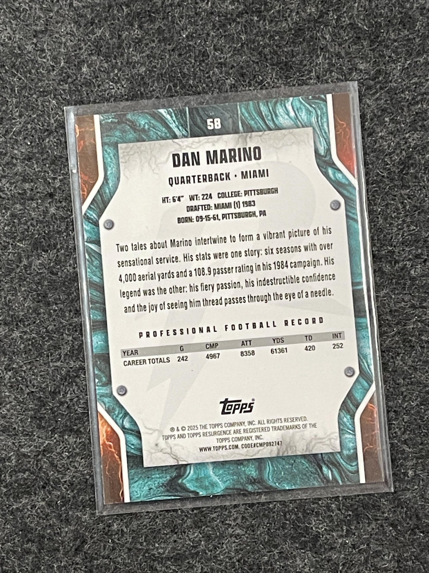 2024 Topps Resurgence - White Surge #58 Dan Marino #/125 Miami Dolphins SN