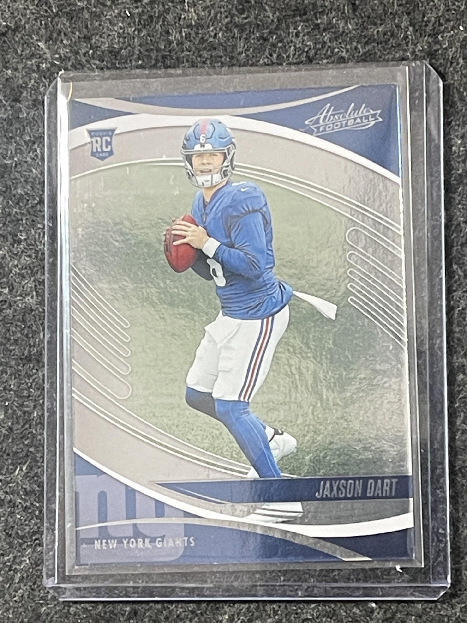 2025 Panini Absolute #137 Jaxson Dart Retail New York Giants RC