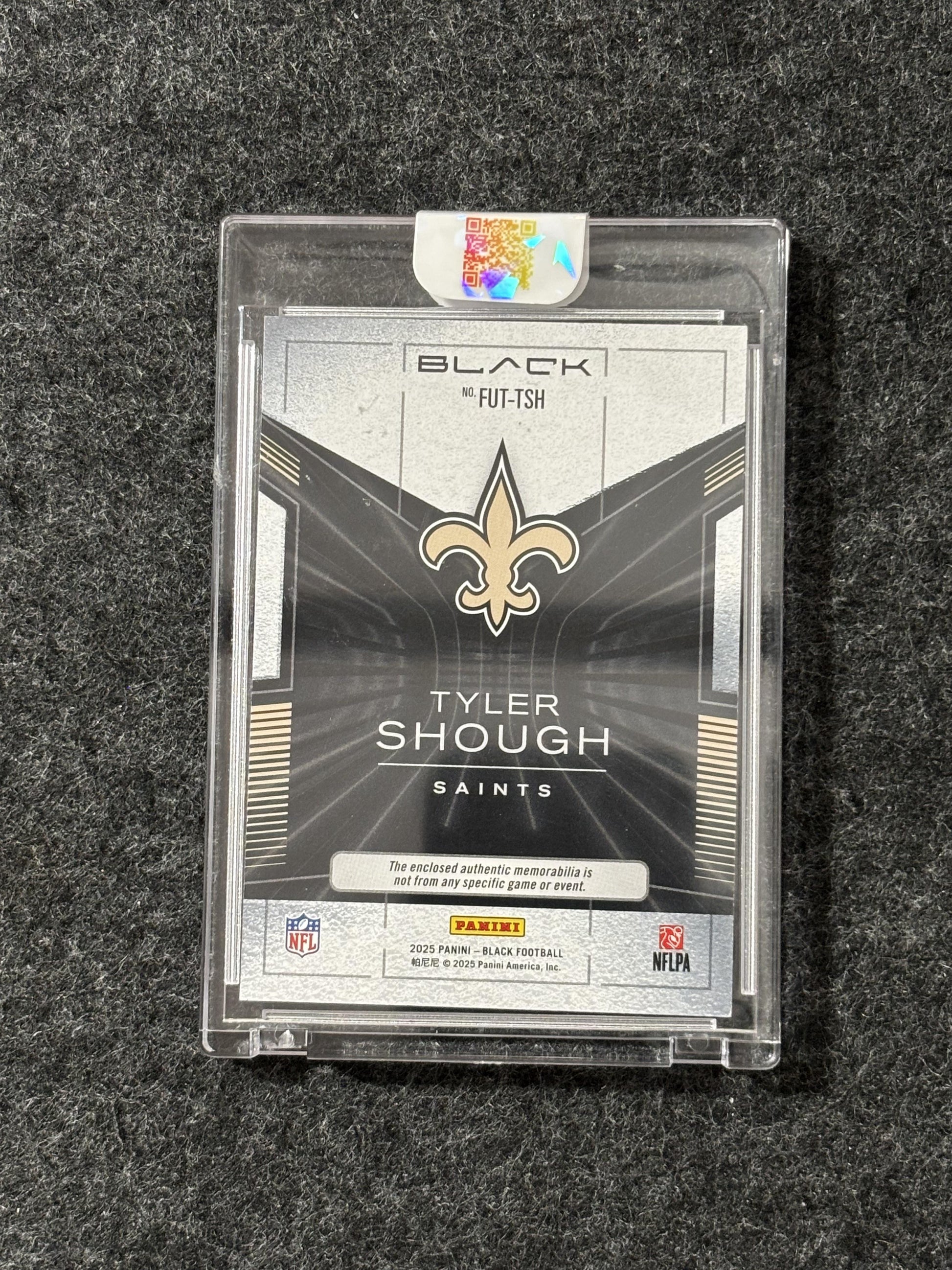 2025 Panini Black #FUT-TSH Tyler Shough Futuristic Royal #/149 New Orleans Saints SN,MEM