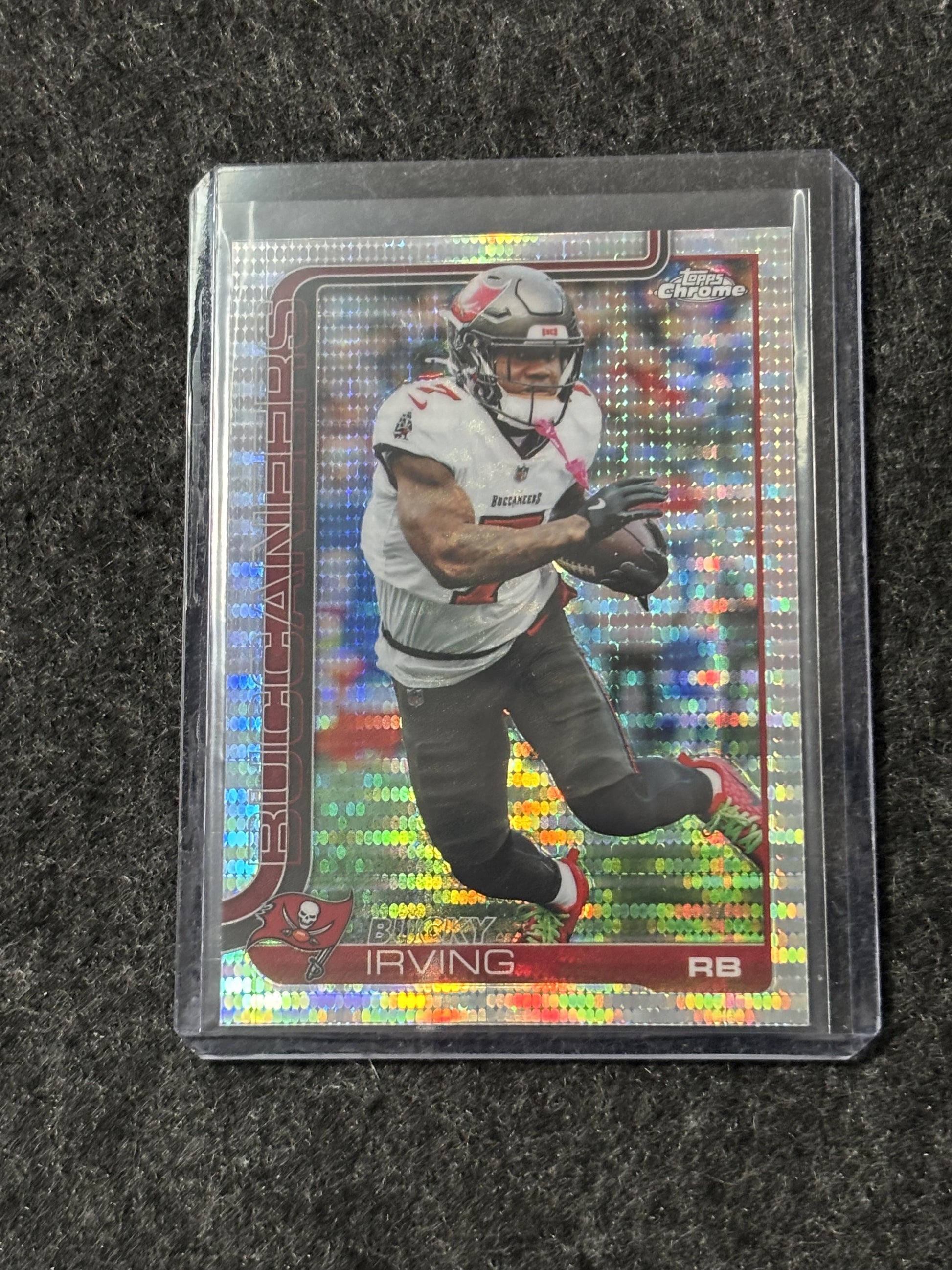 2025 Topps Chrome Football #285 Bucky Irving Pulsar Refractor Tampa Bay Buccaneers