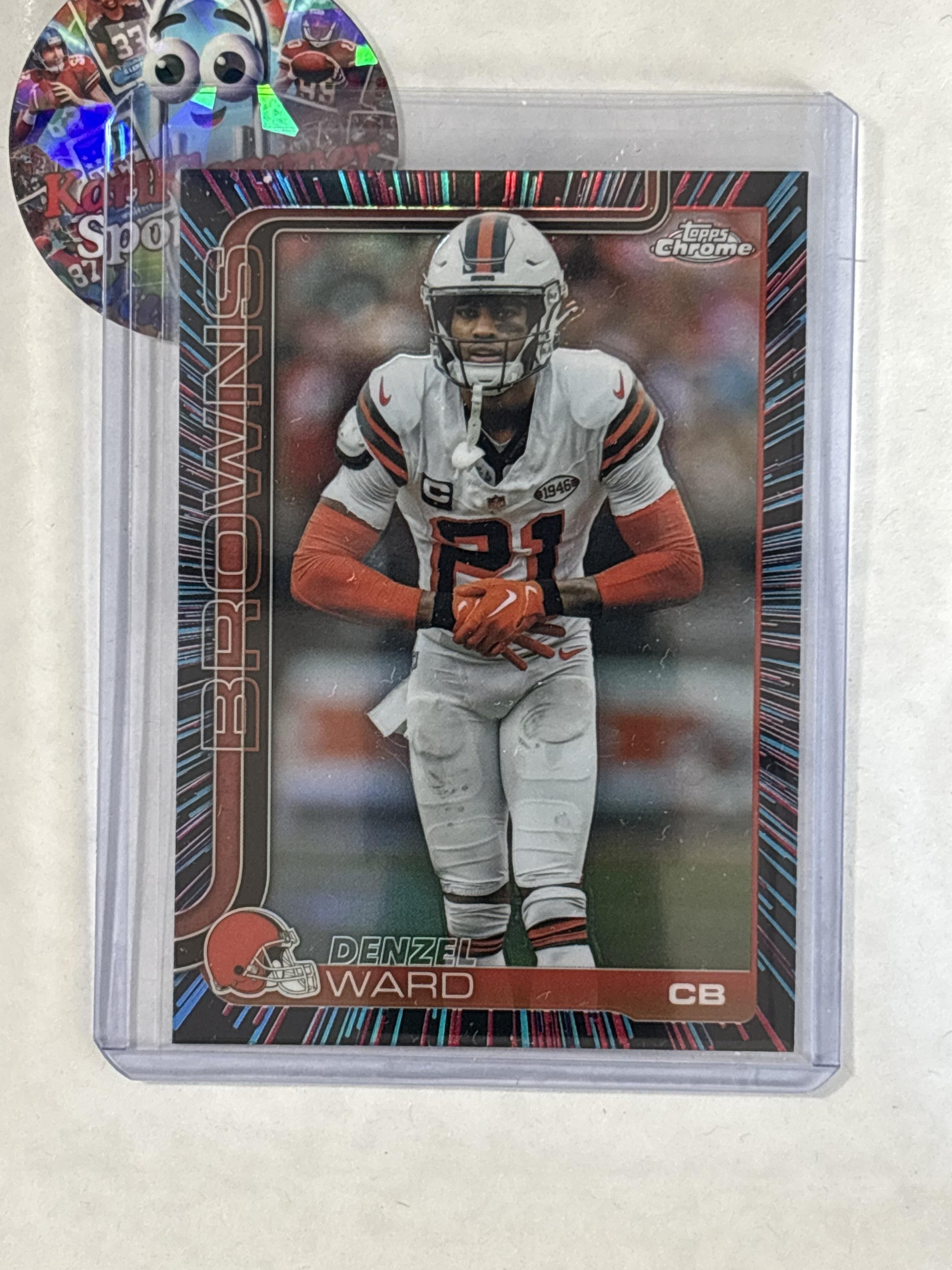 2025 Topps Chrome #74 Denzel Ward Neon Pulse Refractor Cleveland Browns