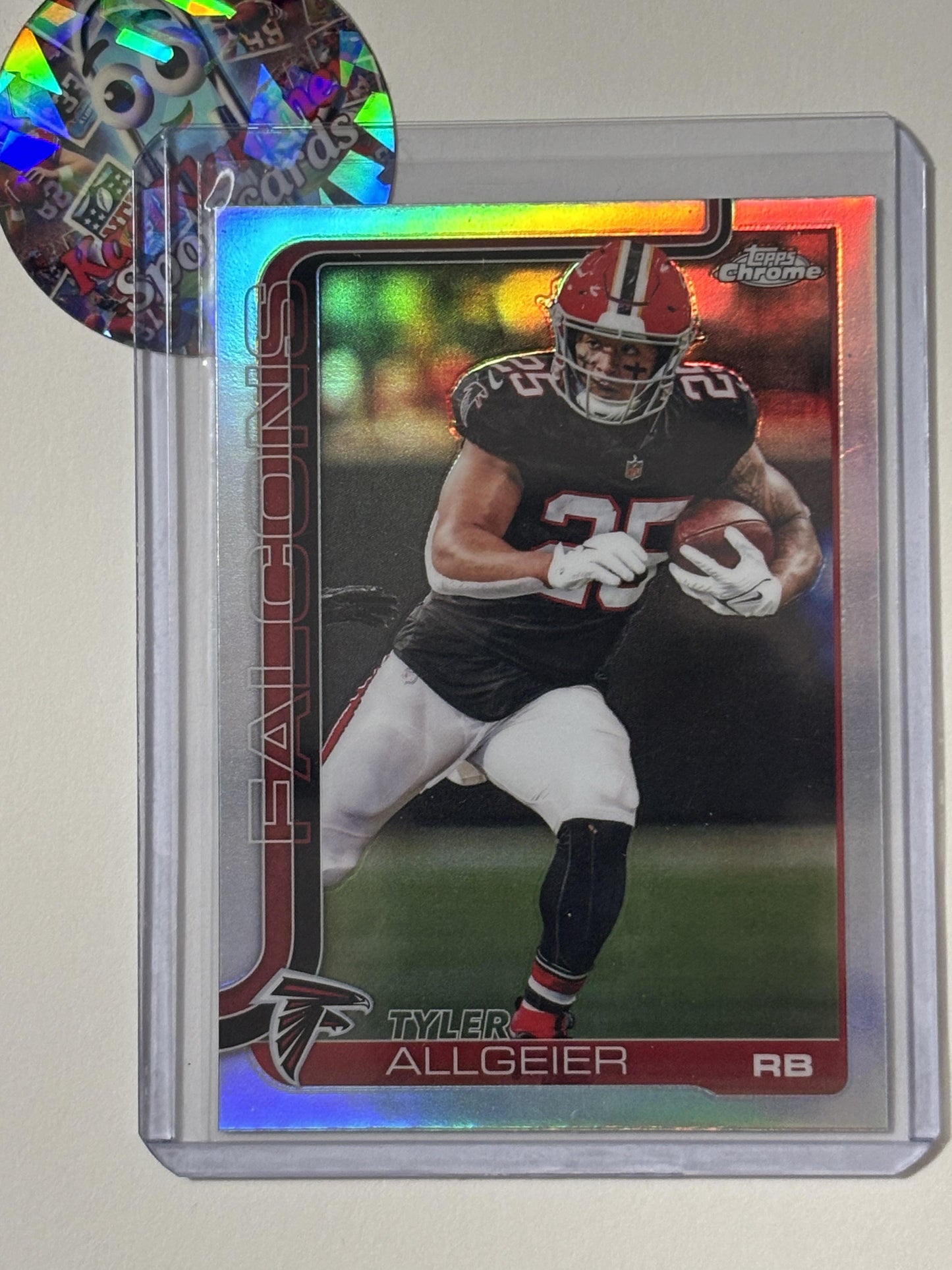 2025 Topps Chrome #17 Tyler Allgeier Refractor Atlanta Falcons