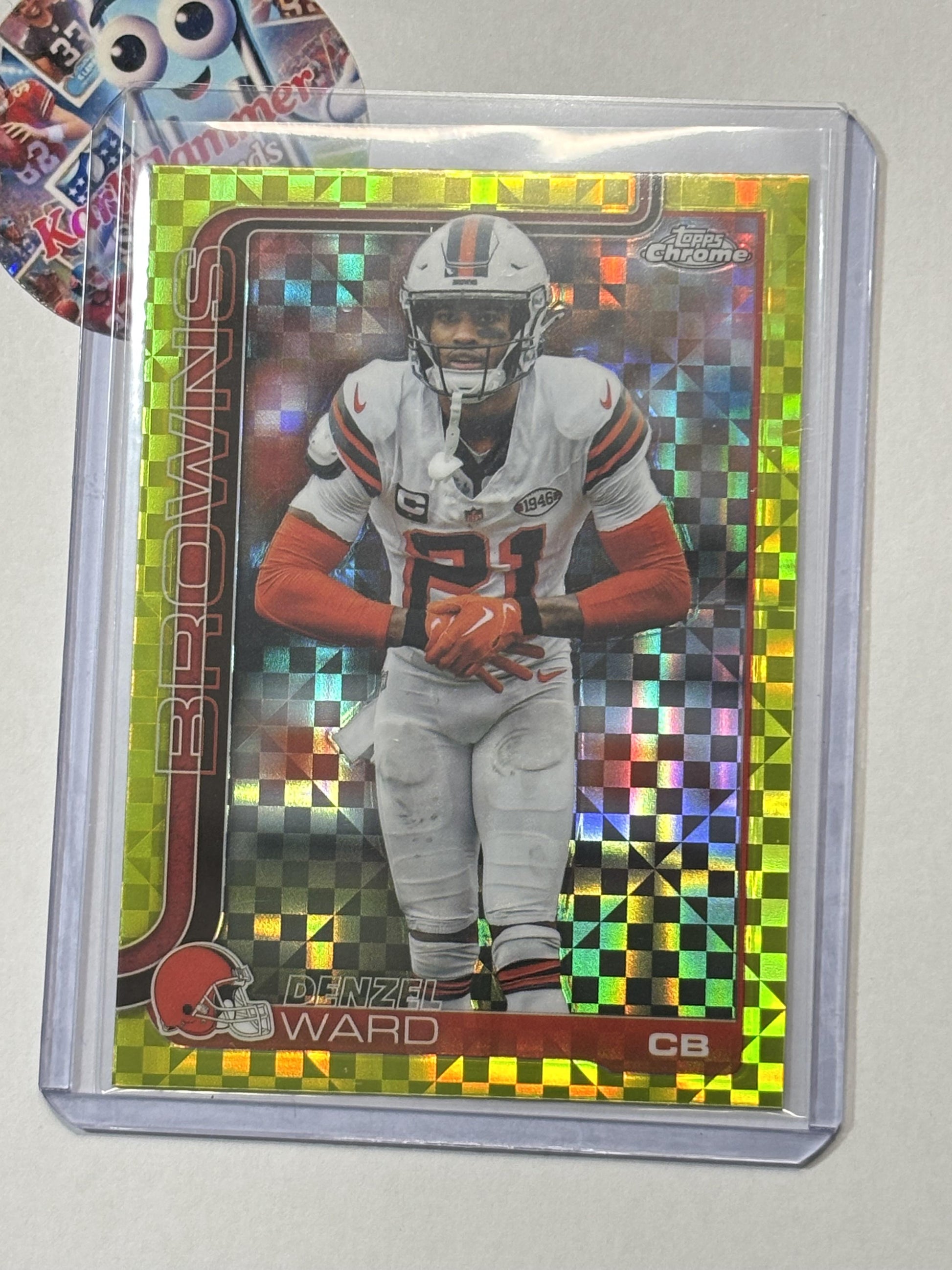 2025 Topps Chrome #74 Denzel Ward Lime Green X-Fractor Cleveland Browns