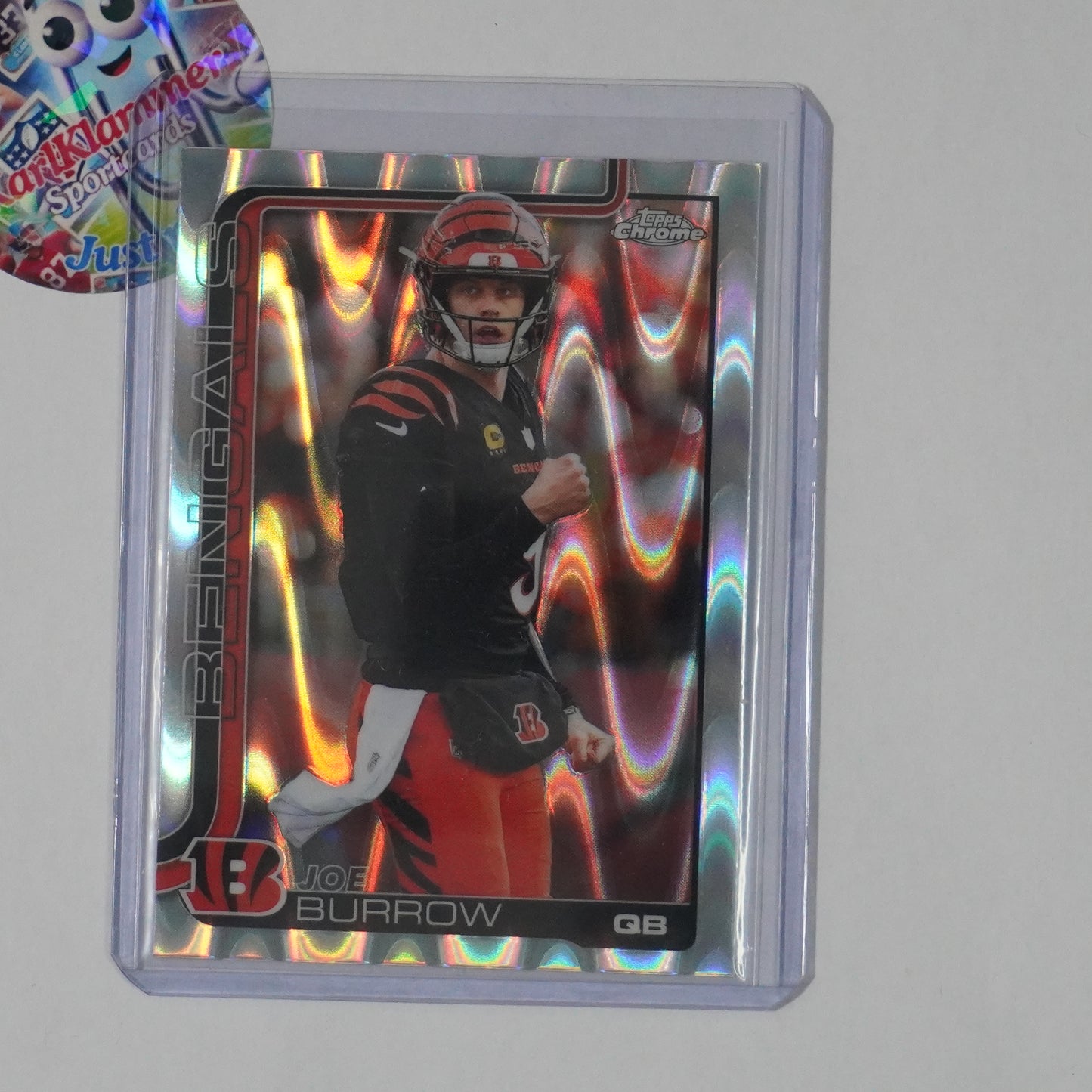 2025 Topps Chrome #61 Joe Burrow Ray Wave Refractor Cincinnati Bengals