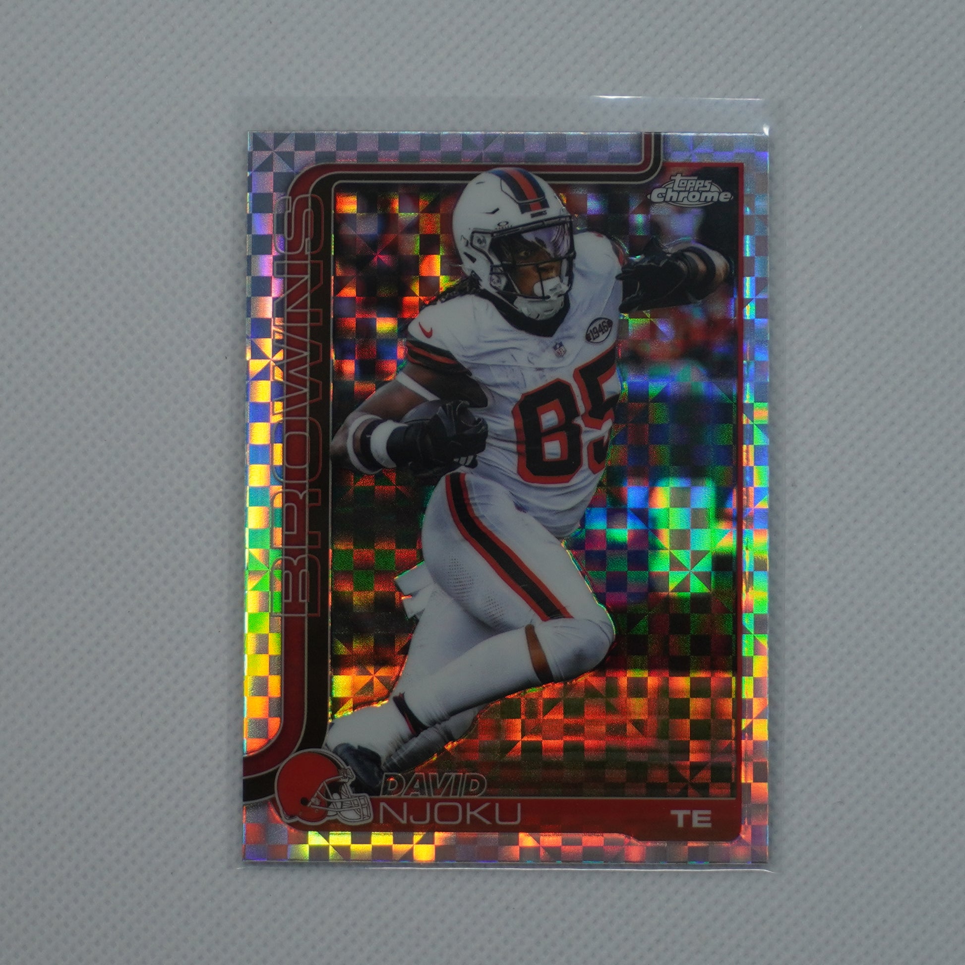 2025 Topps Chrome #69 David Njoku X-Fractor Cleveland Browns