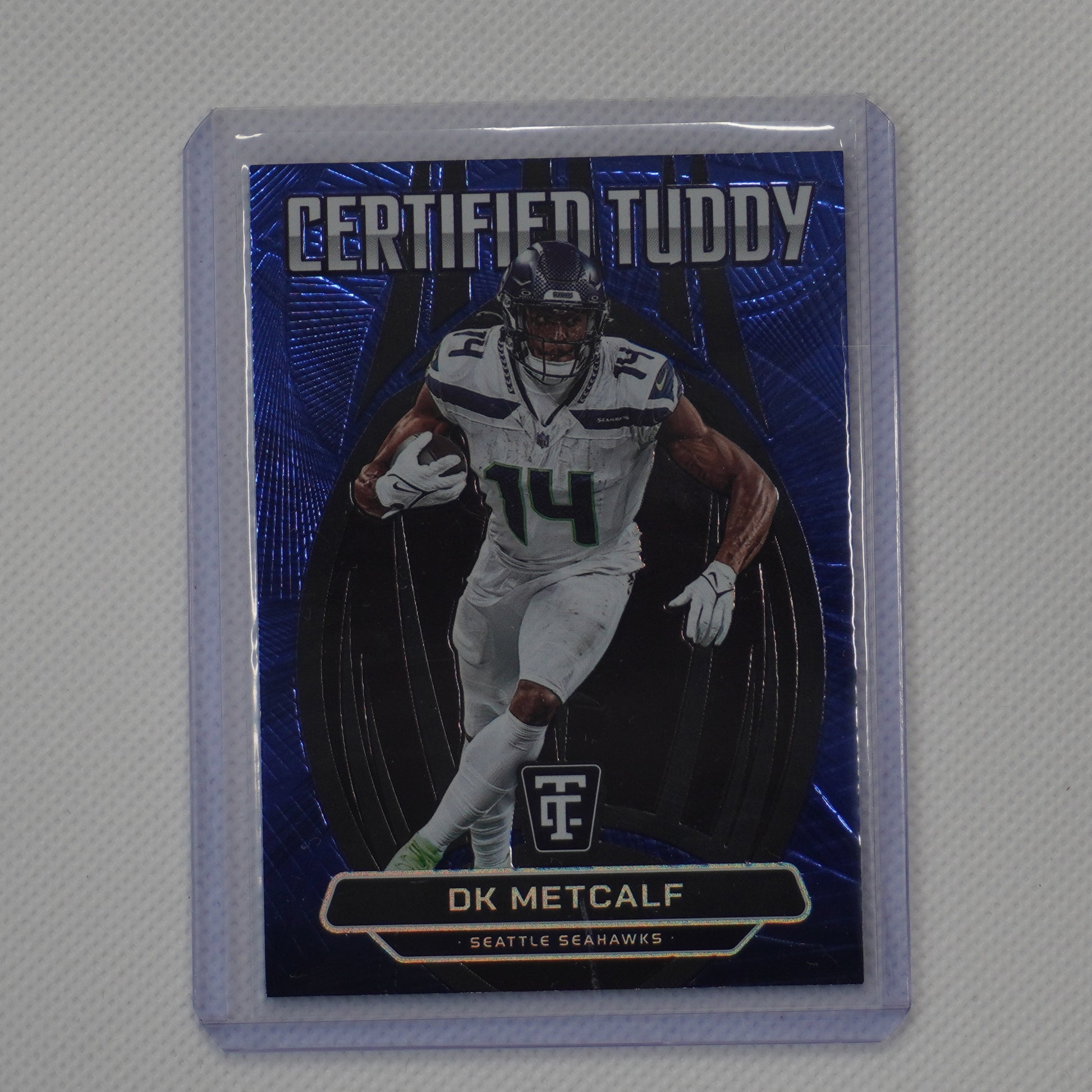 2024 Panini Totally Certified #21 DK Metcalf Certified Tuddy Mirror Blue #/199
