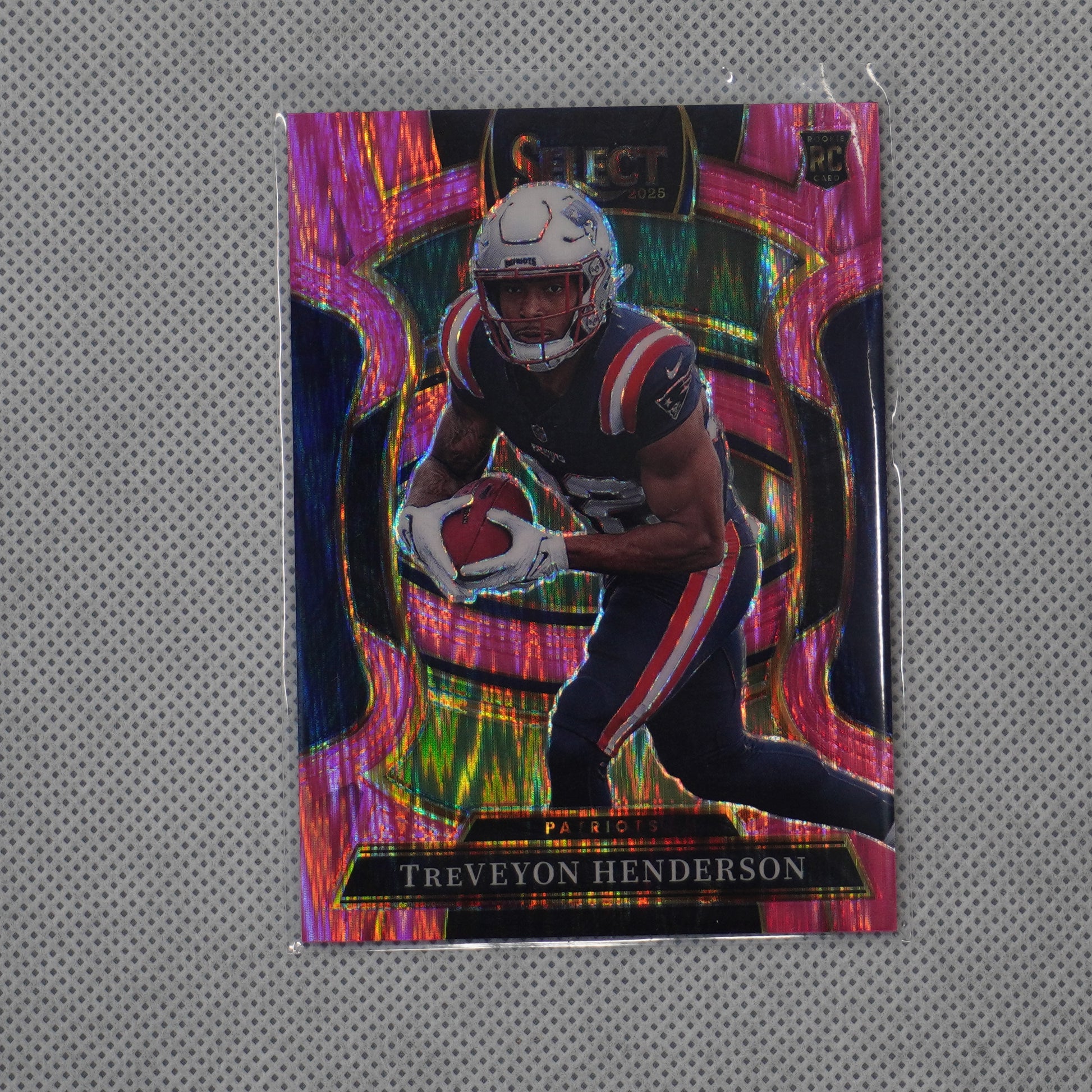 2025 Panini Select #78 TreVeyon Henderson Pink Prizm Shock Patriots RC