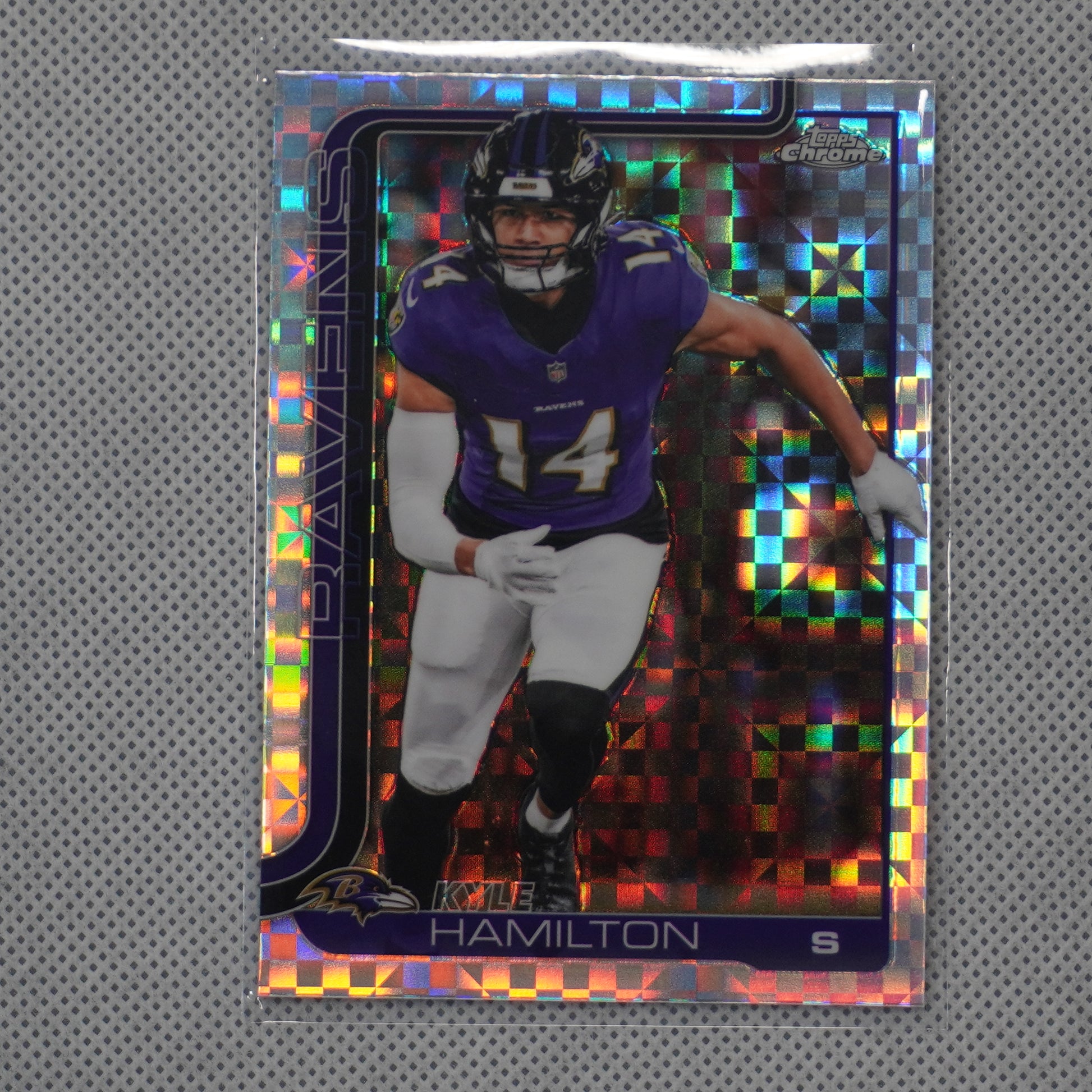 2025 Topps Chrome #29 Kyle Hamilton X-Fractor Baltimore Ravens