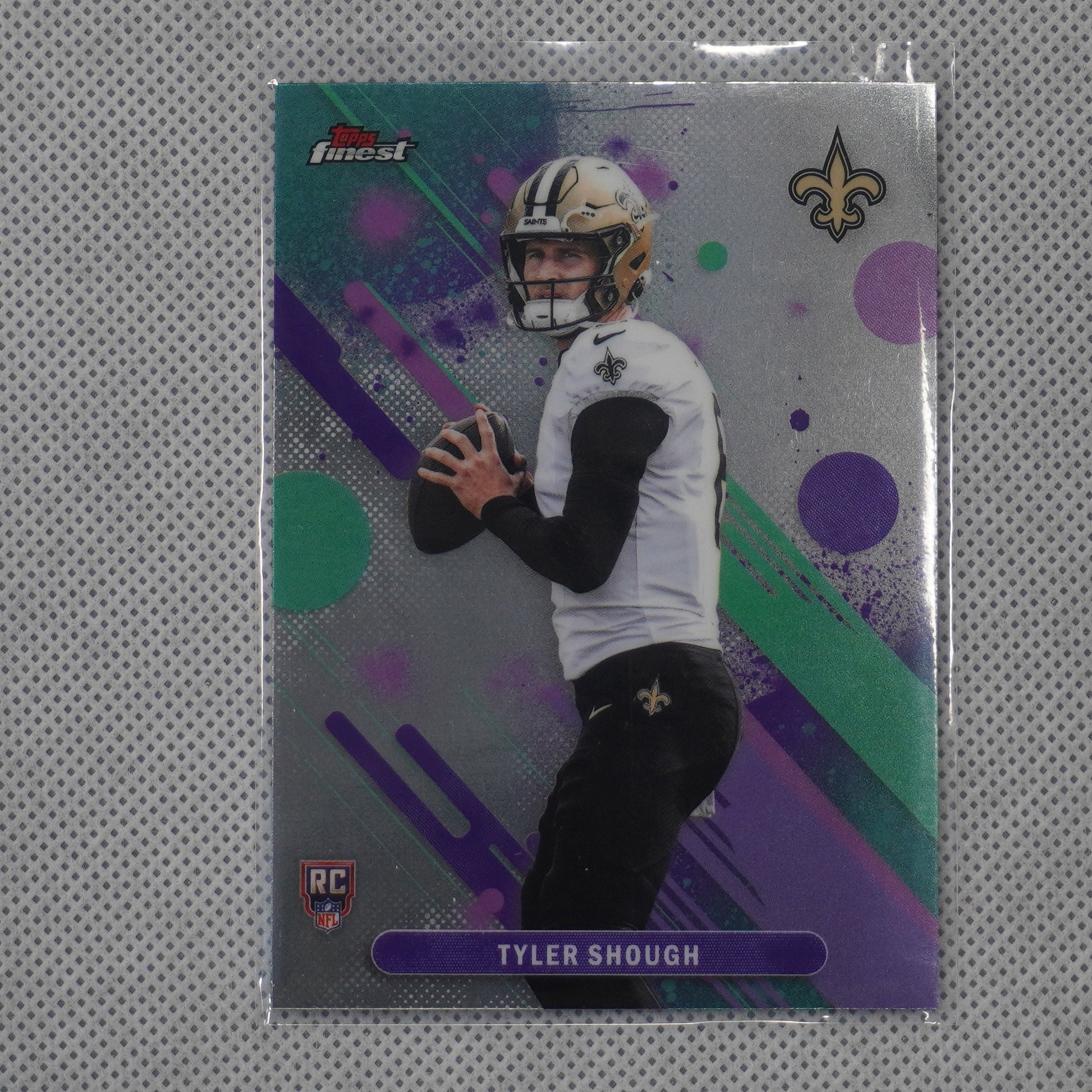2025 Finest #3 Tyler Shough New Orleans Saints RC