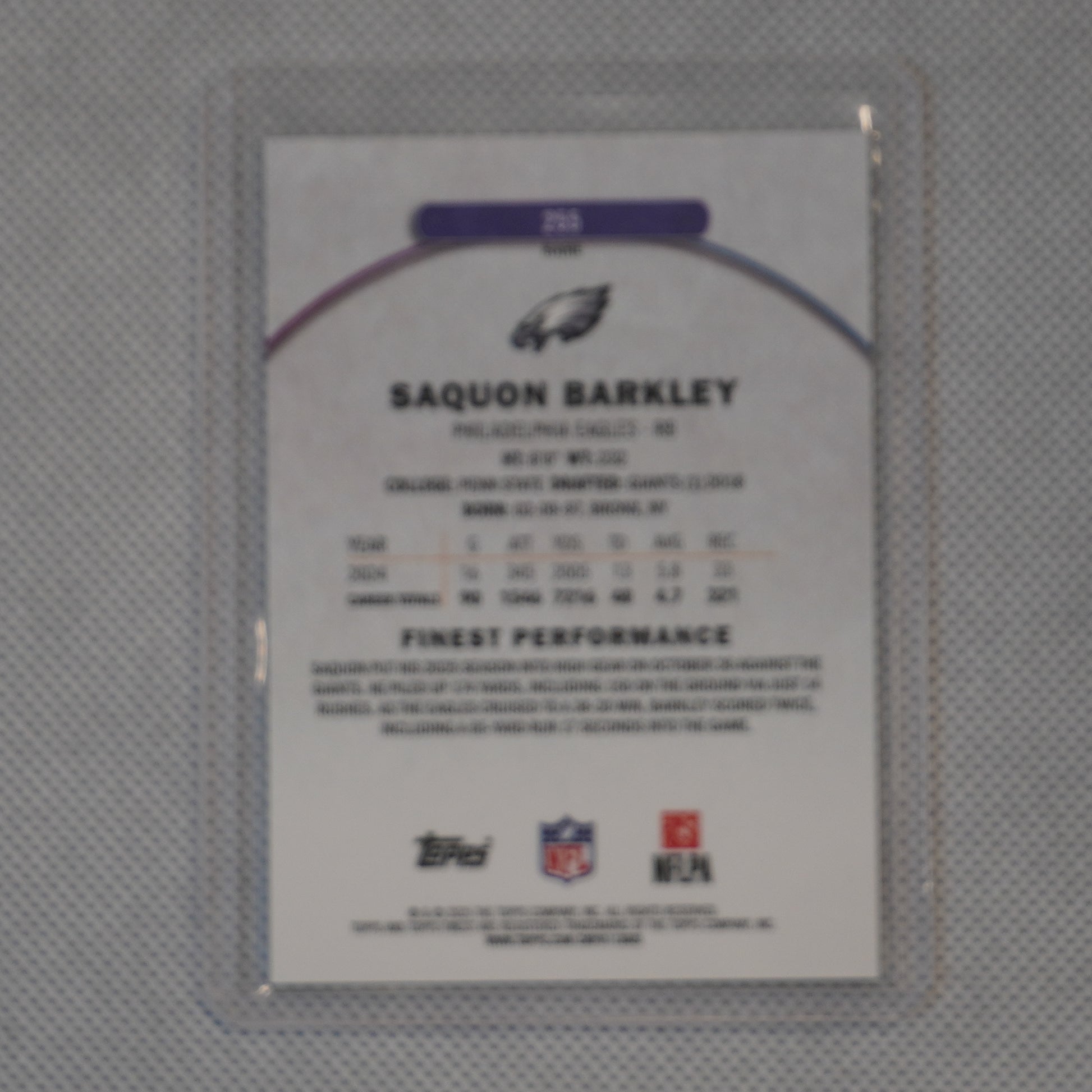 2025 Finest #255 Saquon Barkley Green Geometric Refractor #/25 Philadelphia Eagles SN