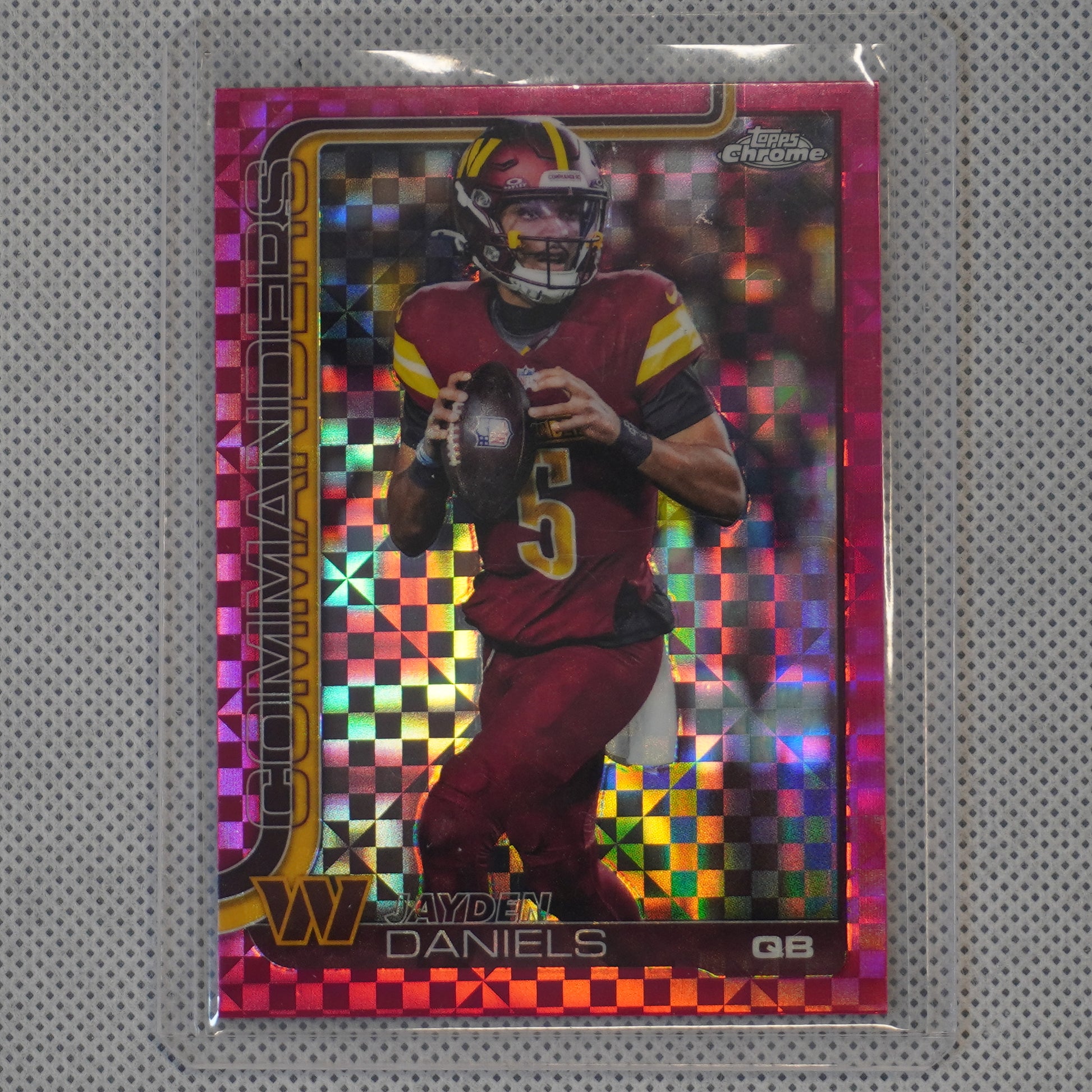 2025 Topps Chrome #295 Jayden Daniels Hot Pink X-Fractor Washington Commanders