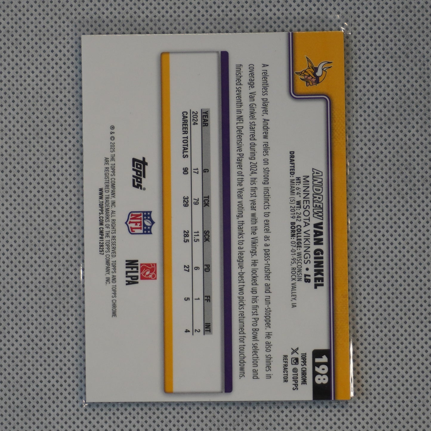 2025 Topps Chrome #198 Andrew Van Ginkel Refractor Minnesota Vikings