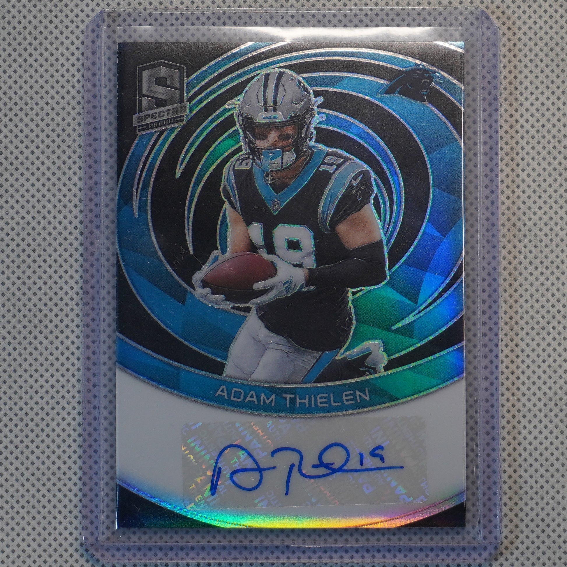 2023 Panini Spectra #SIG-ATH Adam Thielen Signatures #/199 Carolina Panthers SN,AU