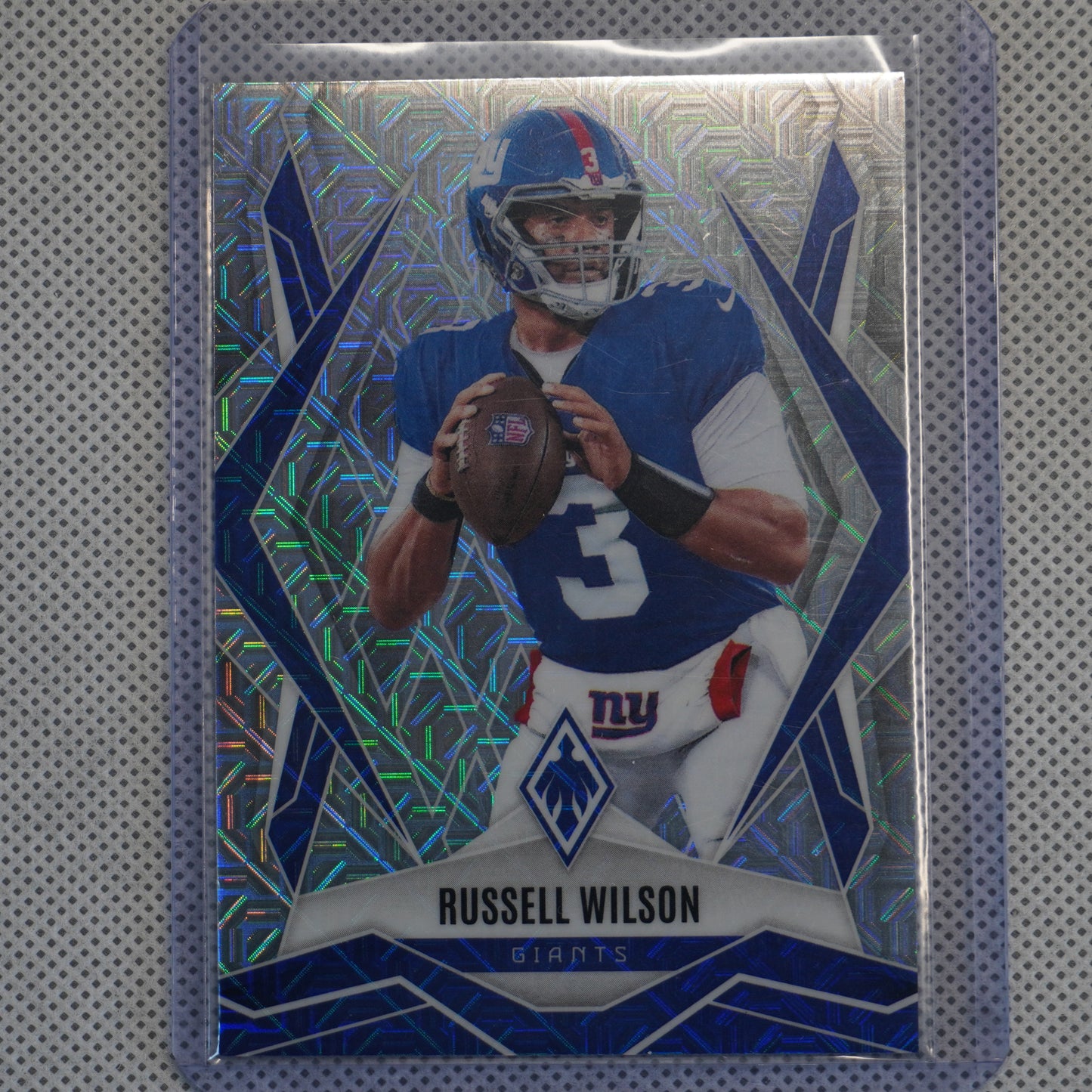 2025 Panini Phoenix #28 Russell Wilson Ash Mojo Prizm Bookend New York Giants SN