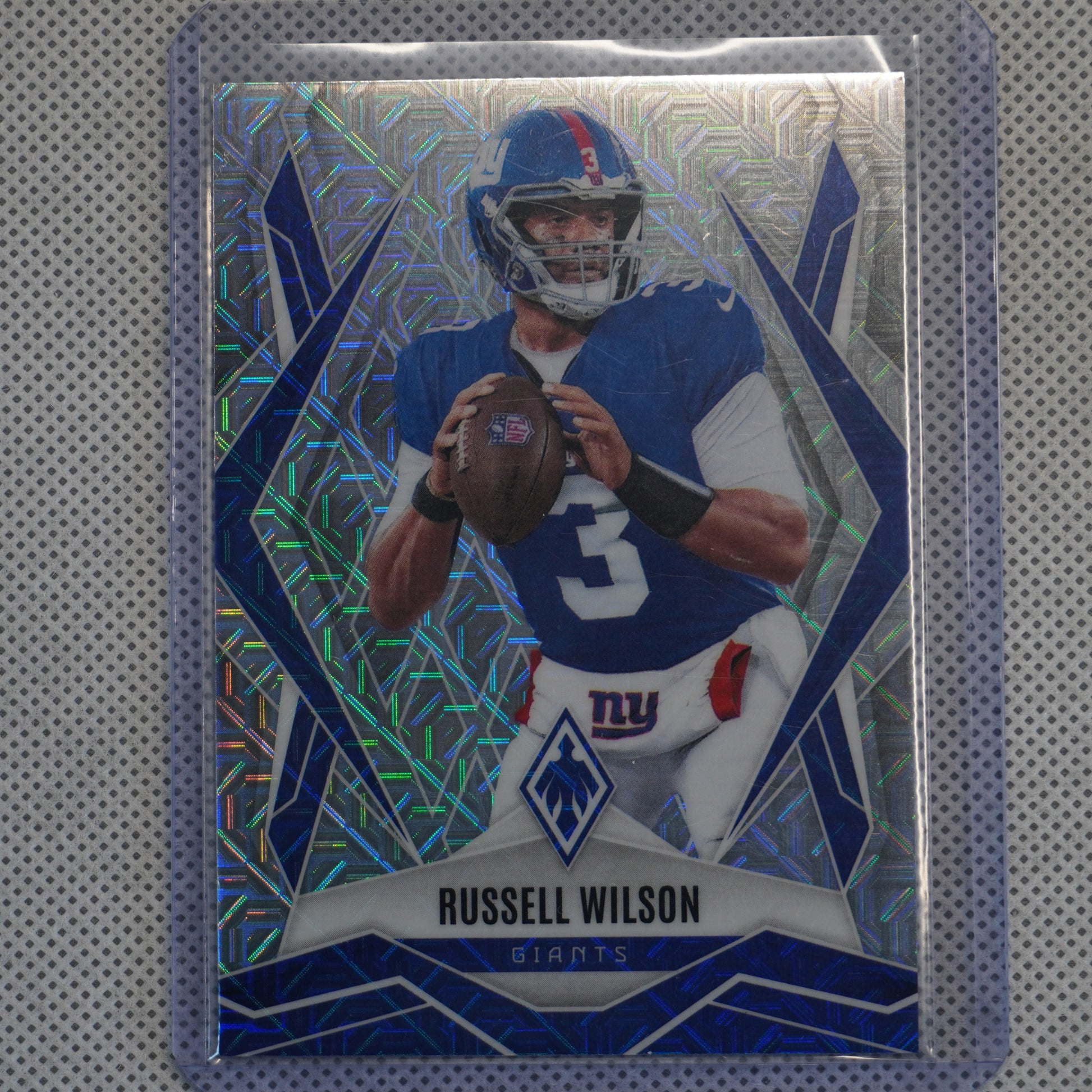 2025 Panini Phoenix #28 Russell Wilson Ash Mojo Prizm Bookend New York Giants SN