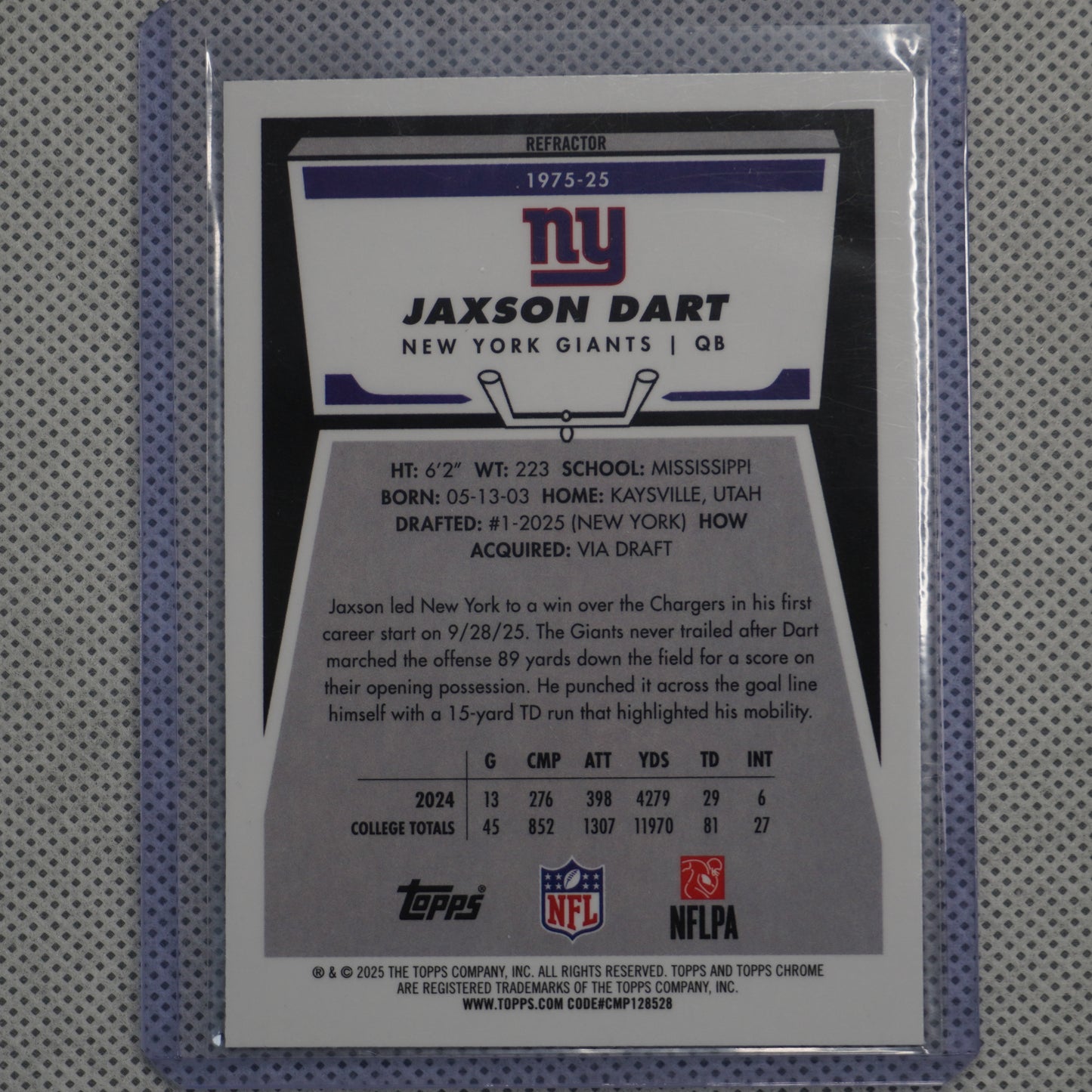 2025 Topps Chrome #1975-25 Jaxson Dart 1975 Topps Refractor New York Giants