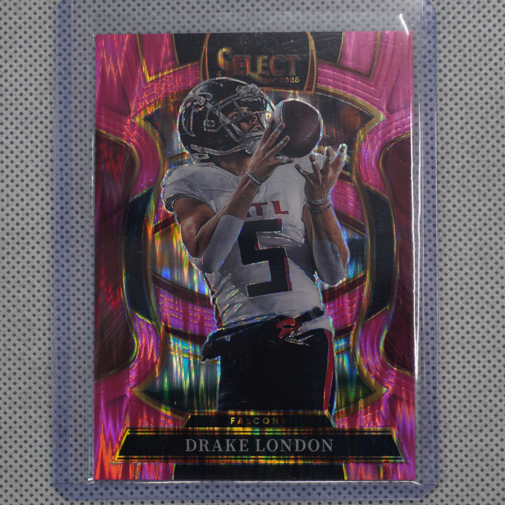 2025 Panini Select #47 Drake London Pink Prizm Shock Atlanta Falcons