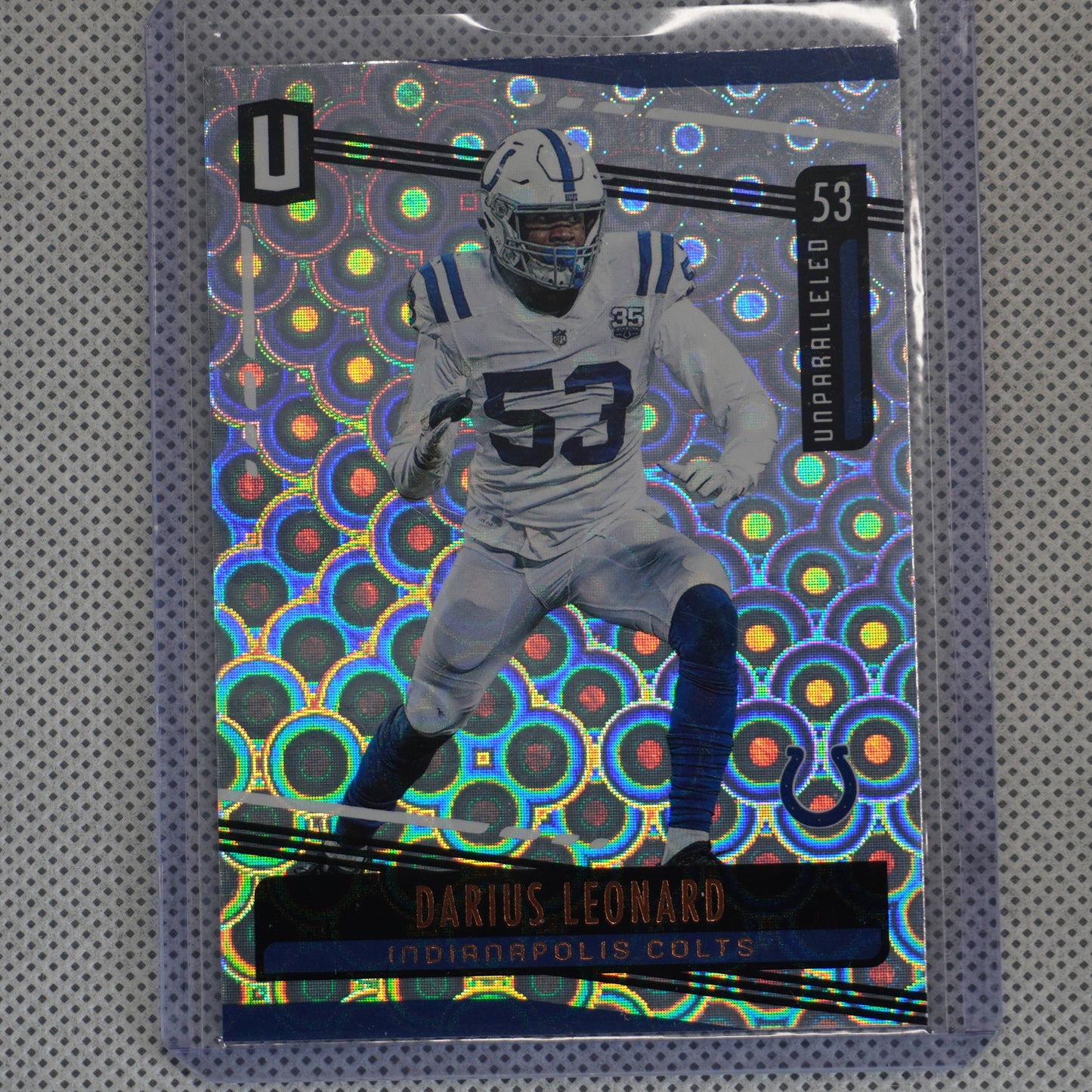 2019 Panini Unparalleled #55 Darius Leonard Groove Indianapolis Colts