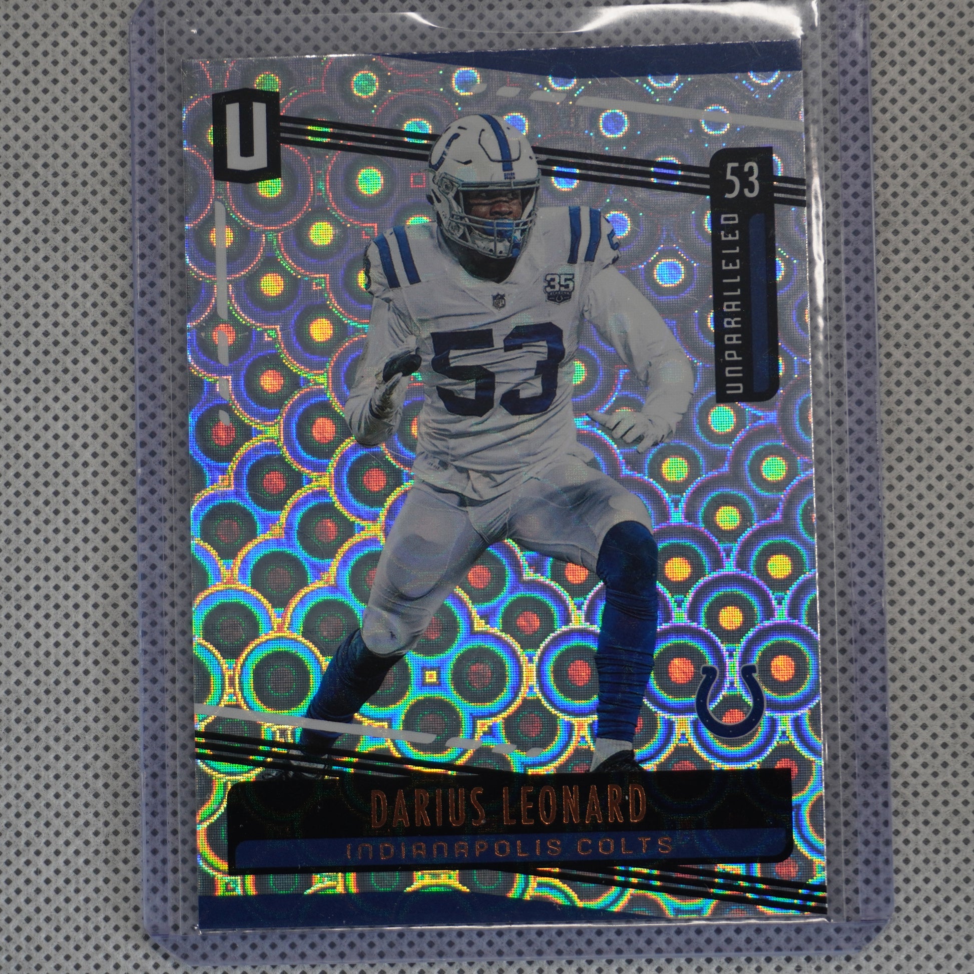 2019 Panini Unparalleled #55 Darius Leonard Groove Indianapolis Colts