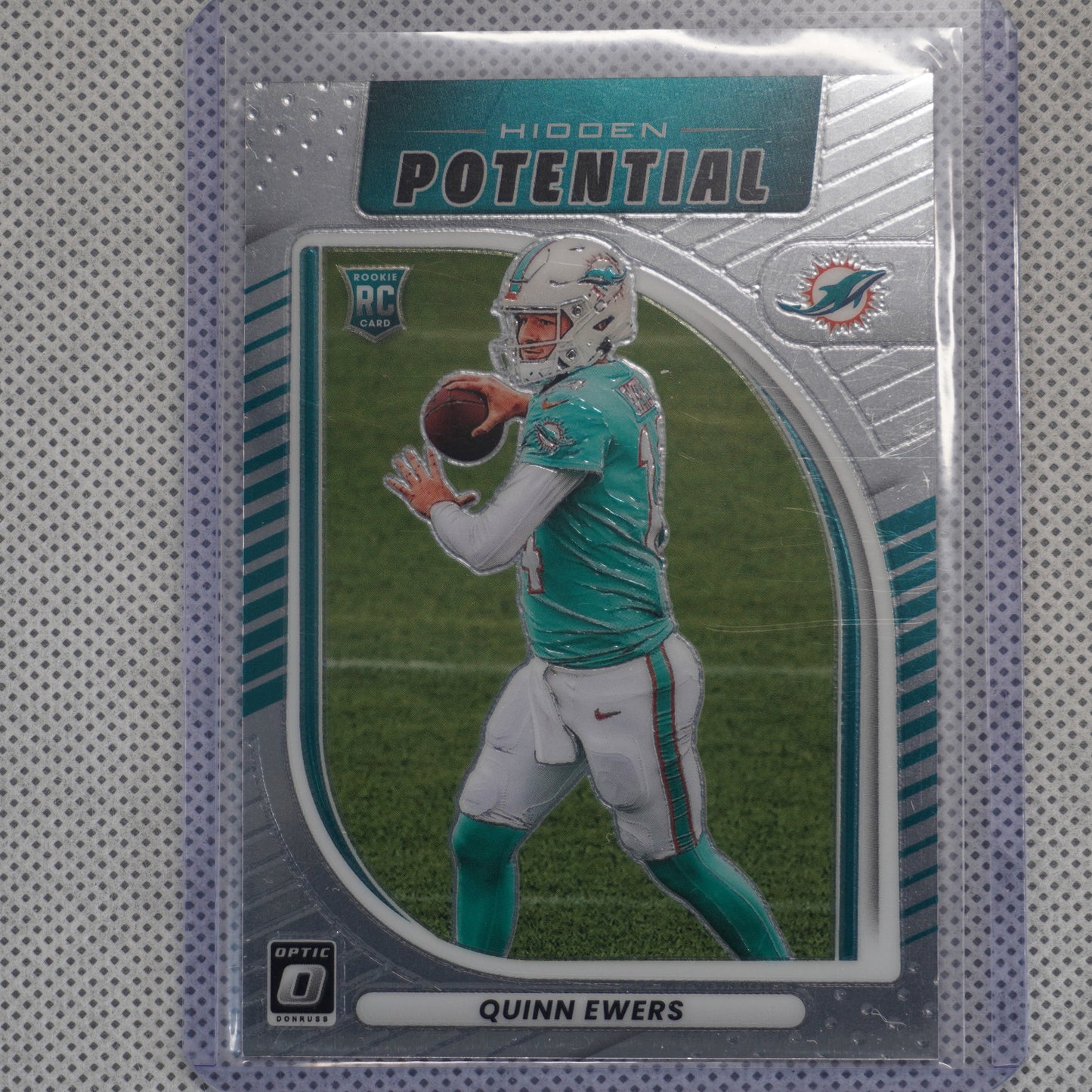 2025 Donruss Optic #18 Quinn Ewers Hidden Potential Miami Dolphins