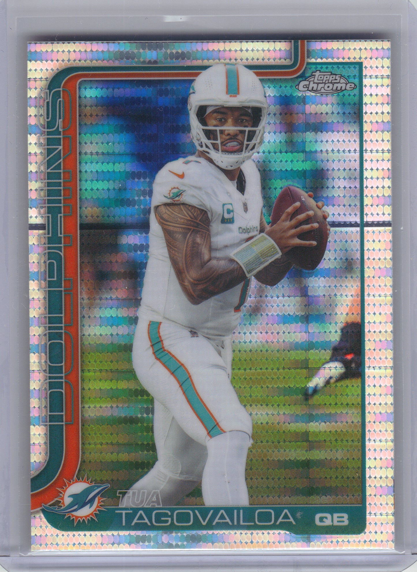 2025 Topps Chrome #187 Tua Tagovailoa Pulsar Refractor Miami Dolphins