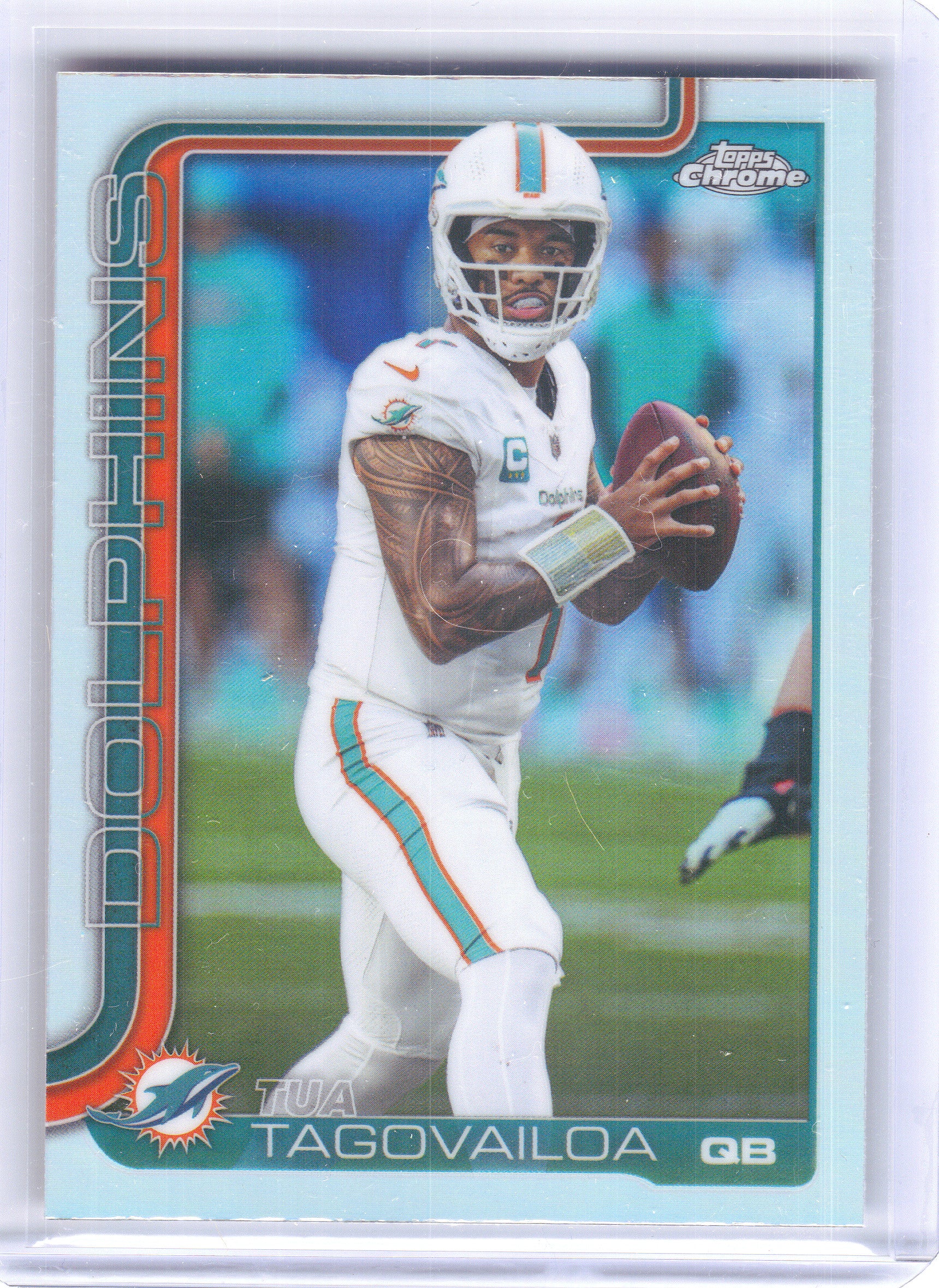 2025 Topps Chrome #187 Tua Tagovailoa Refractor Miami Dolphins