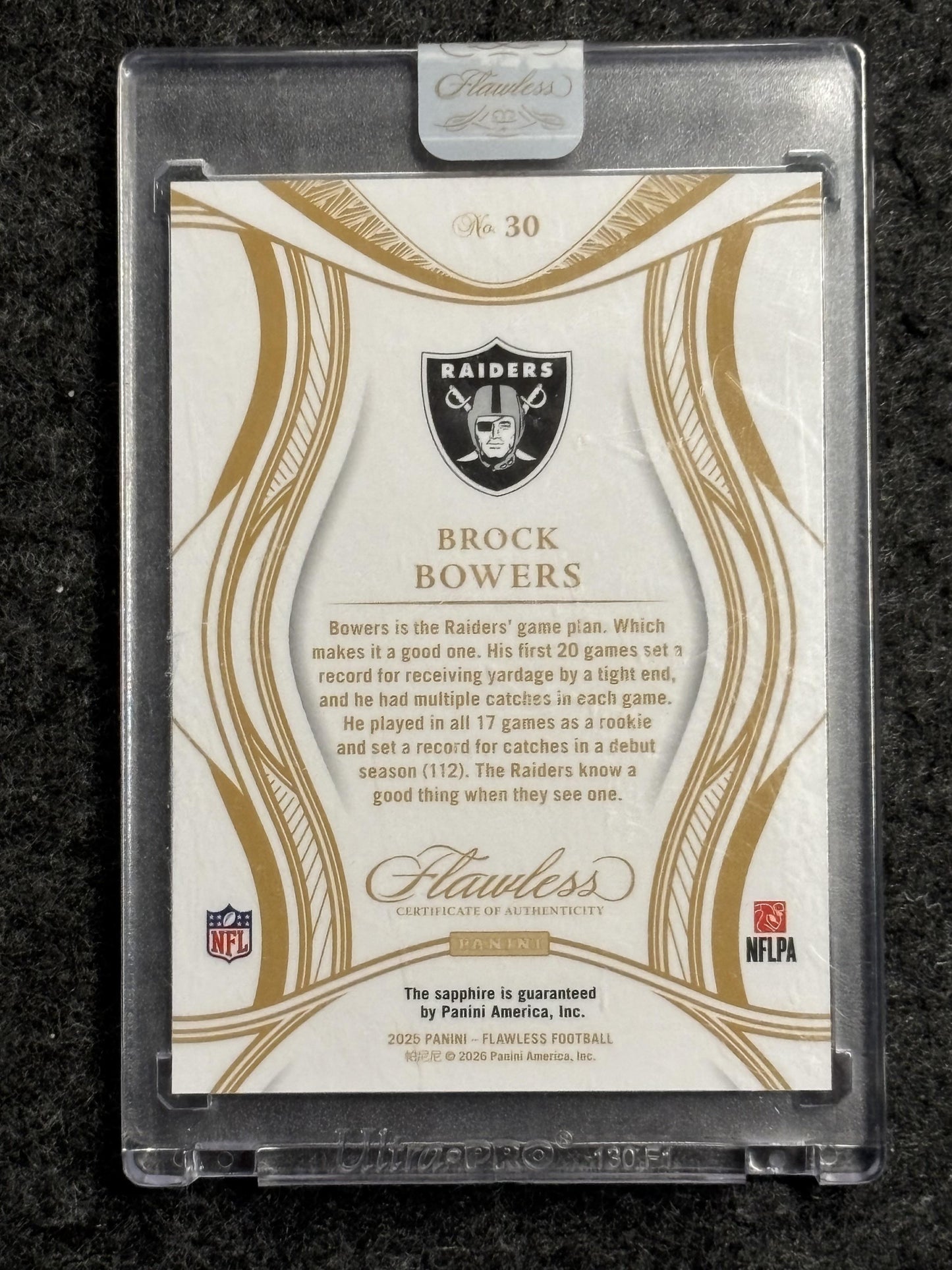2025 Panini Flawless #30 Brock Bowers Sapphire #/20 Las Vegas Raiders SN