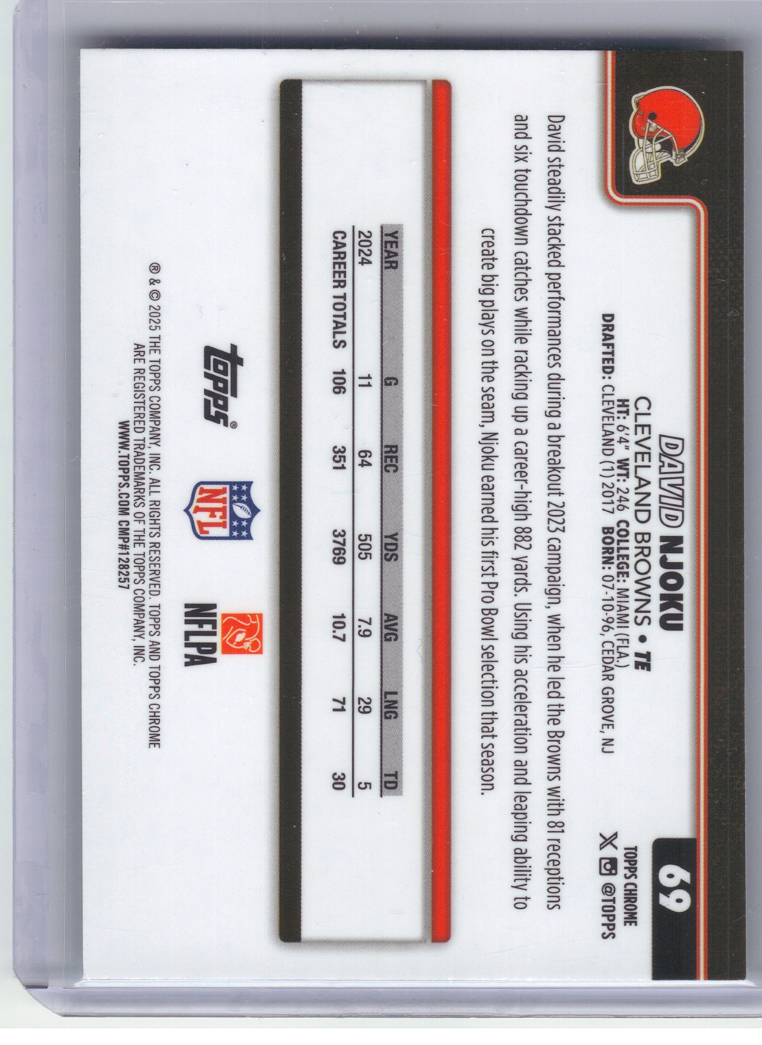 2025 Topps Chrome #69 David Njoku Green Wave Refractor #/99 Cleveland Browns SN