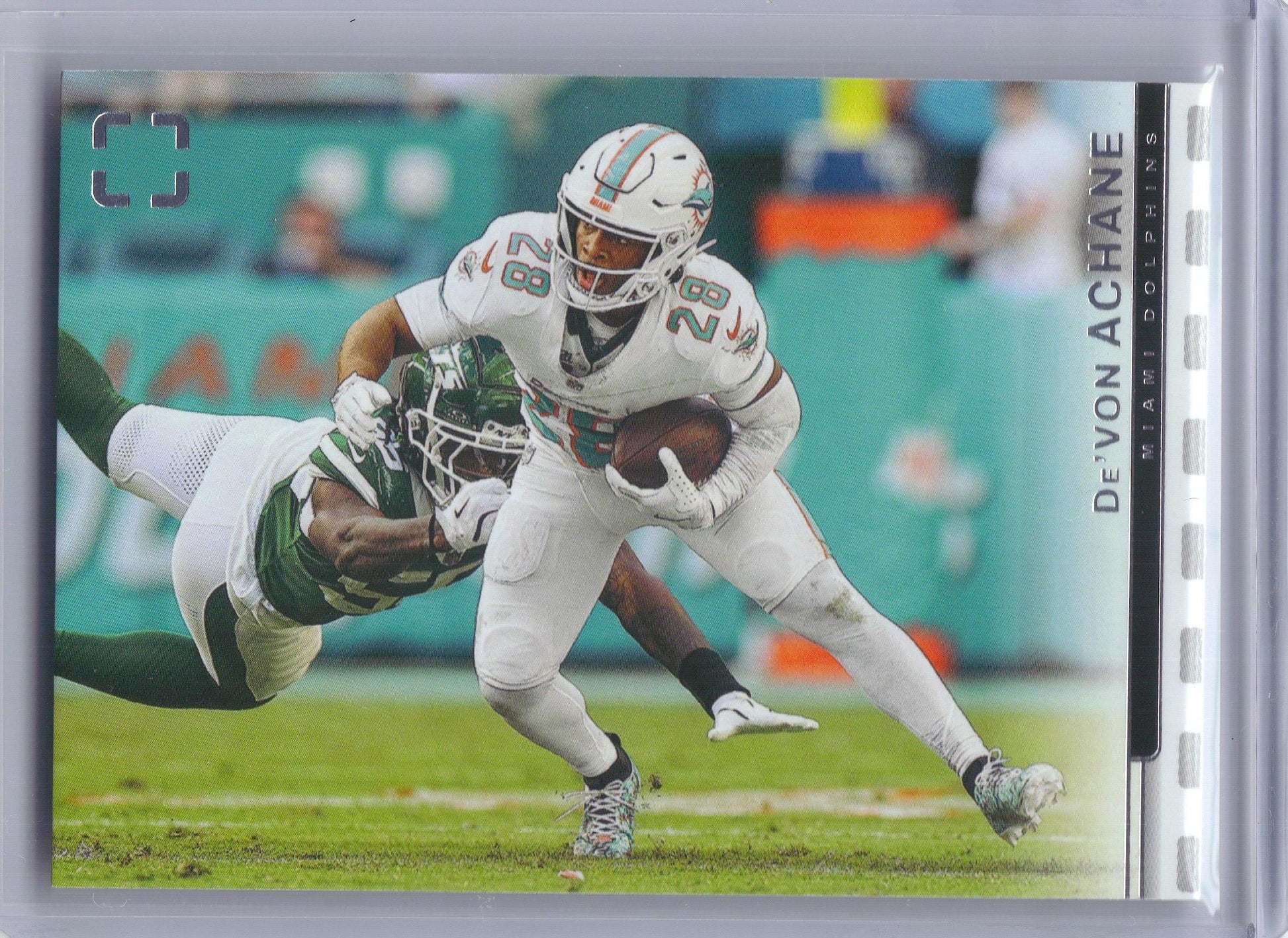 2025 Panini Photogenic #102 De'Von Achane Miami Dolphins