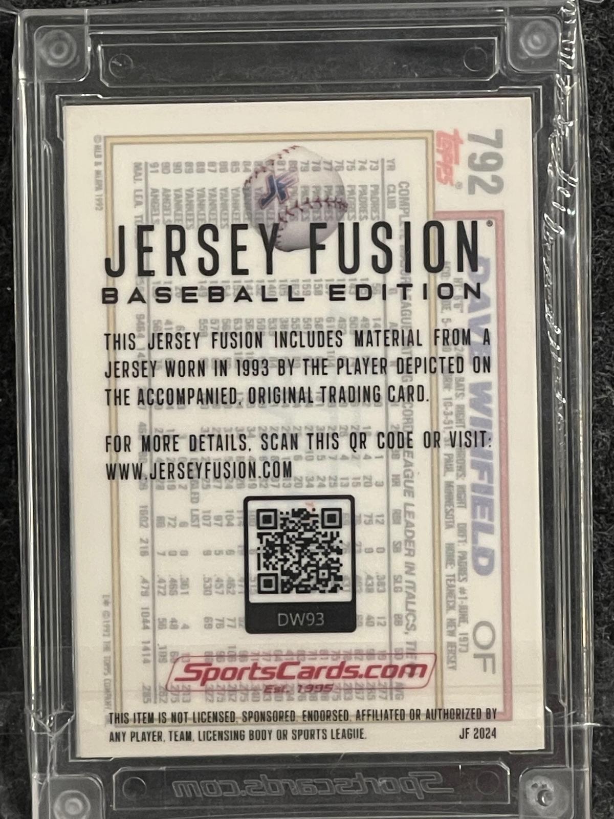 1992 Topps #792 Dave Winfield Jersey Fusion Games Used